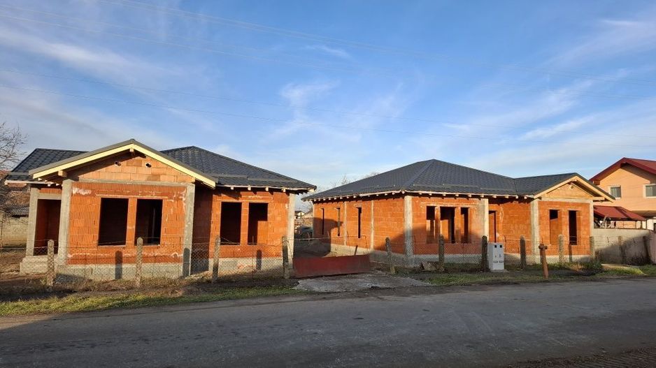 Vând casa noua în Odoreu - Poză 2