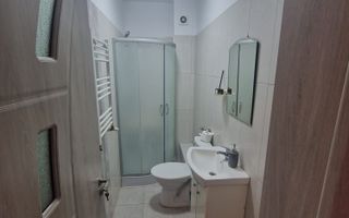 Studio de inchiriat - Poză 3