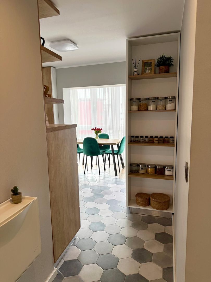 Vând apartament de lux 3 camere, decomandat, 72 mp, etaj 3/4 - Poză 13