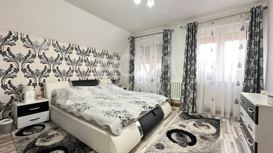 Casa de vanzare, mobilata si utilata - Piata Cluj - Poză 9