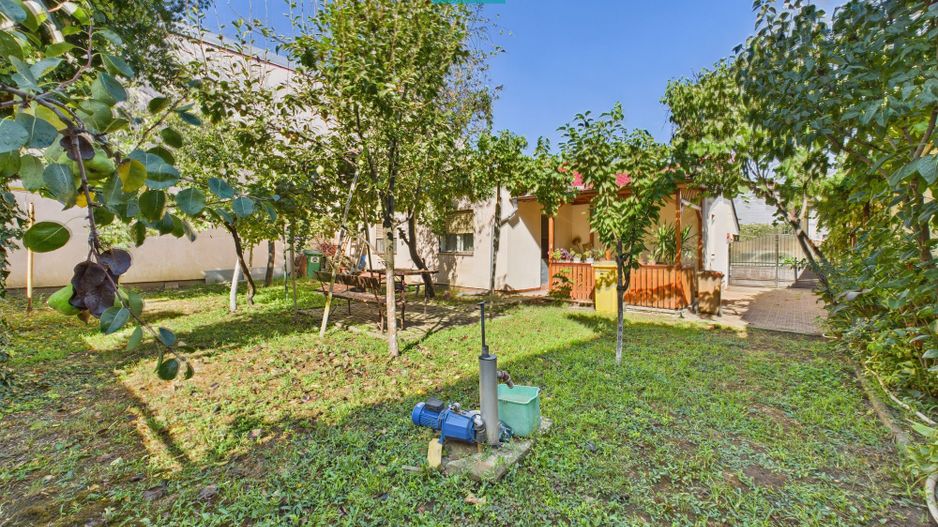 Casa de cărămidă cu 3 camere zona Uta - Poză 8