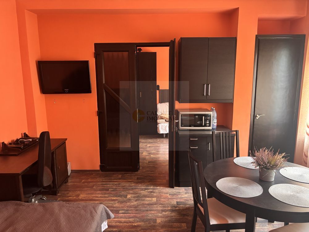 Piata Romana - Amzei  | 2 camere  | Etaj 2/7 - Poză 1