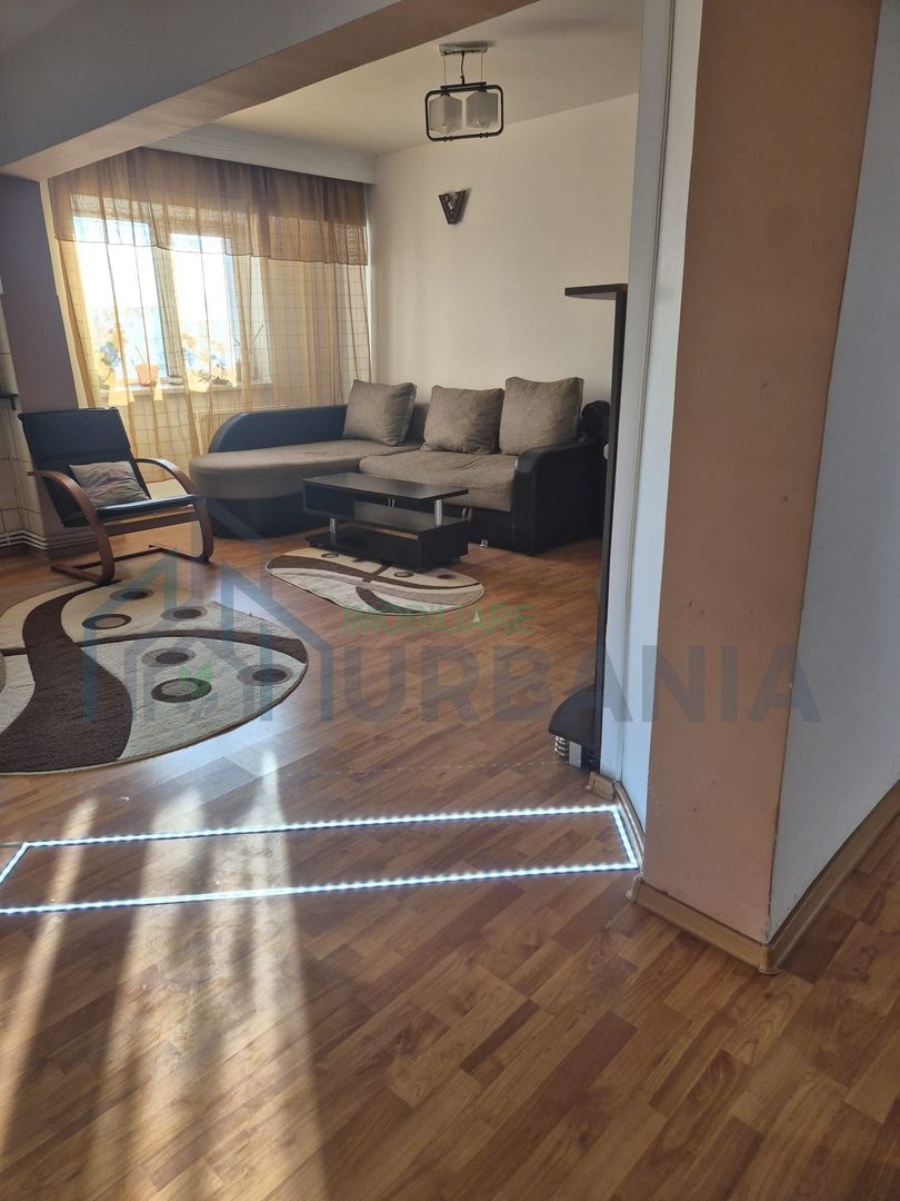Apartament 3 camere decomandat, 72 mp, lângă Școala "George Coșbuc" Iași, etaj 4/4 cu pod - Poză 1