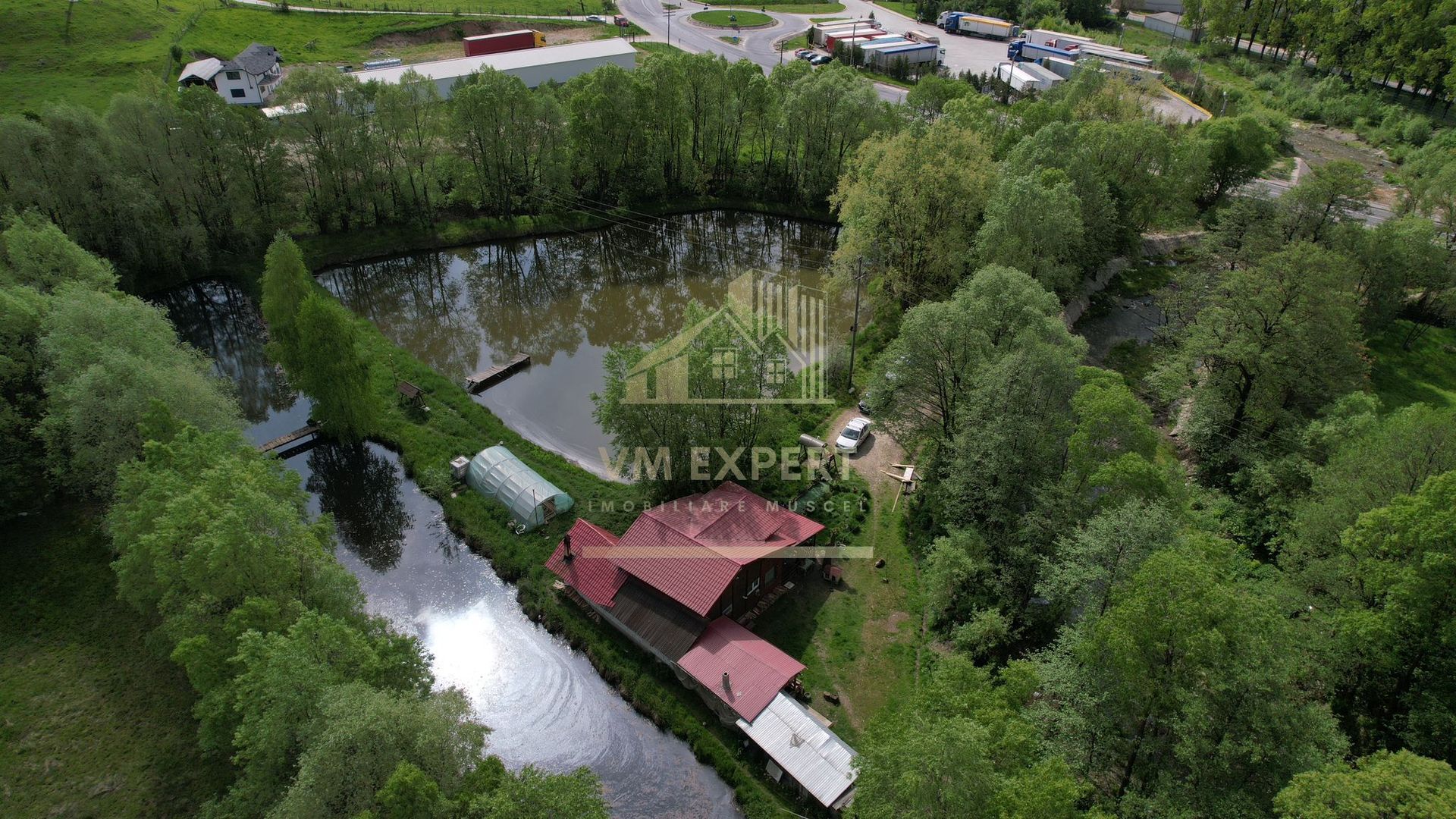 CASA 3 CAMERE, TEREN 6200 MP + 2 LACURI, CAMPULUNG, NAMAIESTI - Poză 23