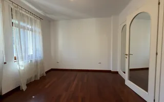 Apartament de inchiriat /4 camere in vila *153mp* +parcare / Dorobanti Capitale - Poză 15