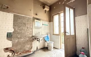 Casă interbelică Foișorul de Foc | Potențial mare | Curte liniștită - Poză 11