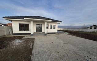 Casa 4 Camere, Teren 1000 mp, Zona Micesti, Toate Utilitatile