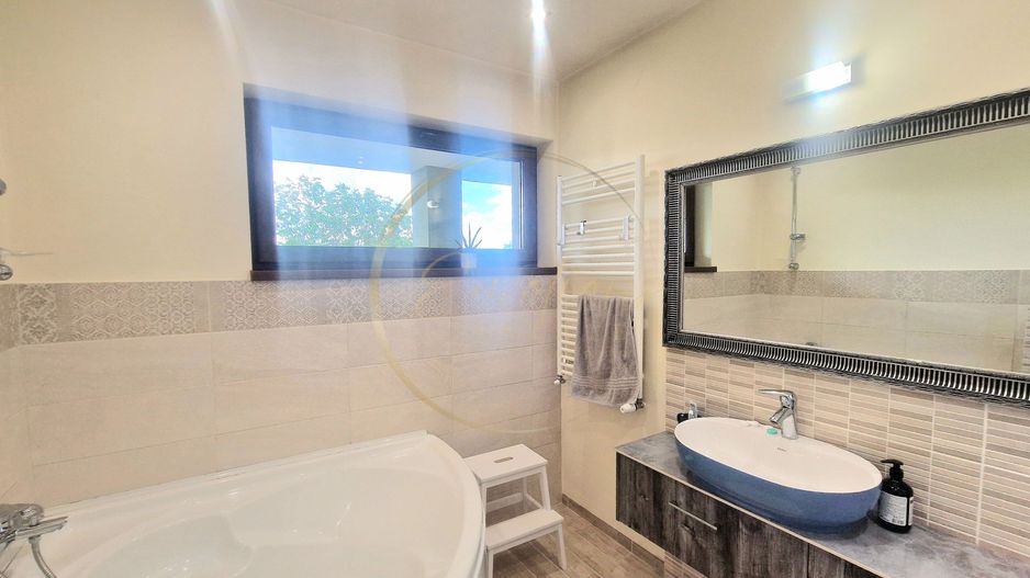 GAZDĂ LA VILA | Camera îngrijită și locație liniștită | CHELTUIELI FIXE - Poză 5