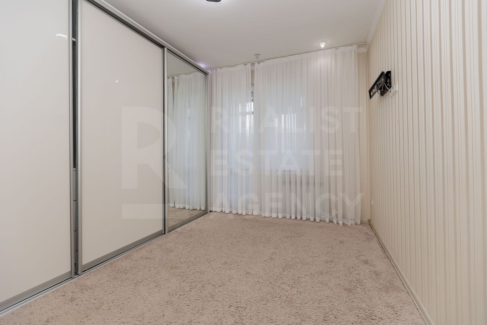 Vânzare, apartament, 1 cameră, str. Nicolae Costin, Buiucani - Poză 2