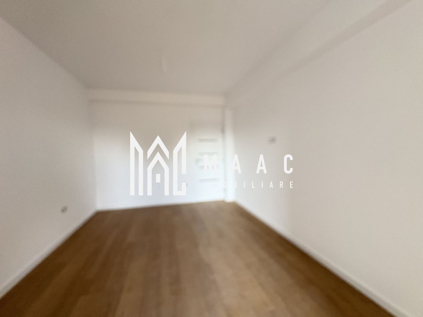 Apartament 3 camere I 2 Bai I Parcare inclusa I Zona vest - Poză 12