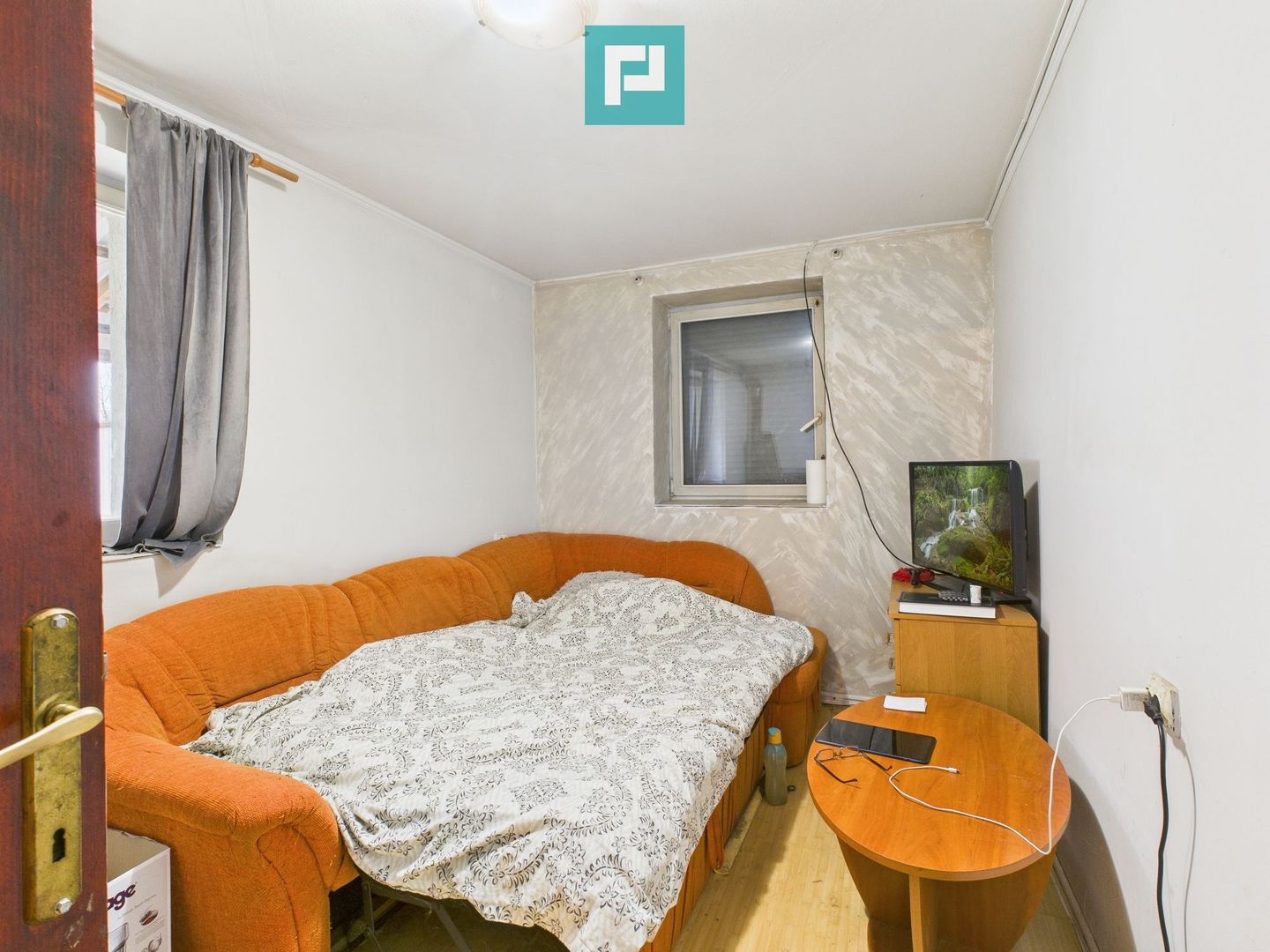 Casă cu 4 camere în Chișineu Criș - Poză 6