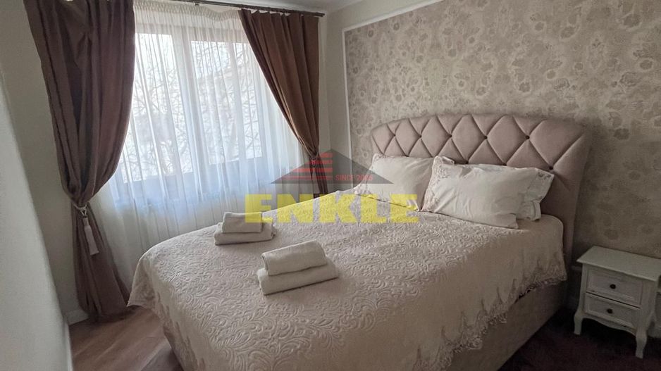 De închiriat apartament 3 camere – zona Școlii 7 - Poză 3