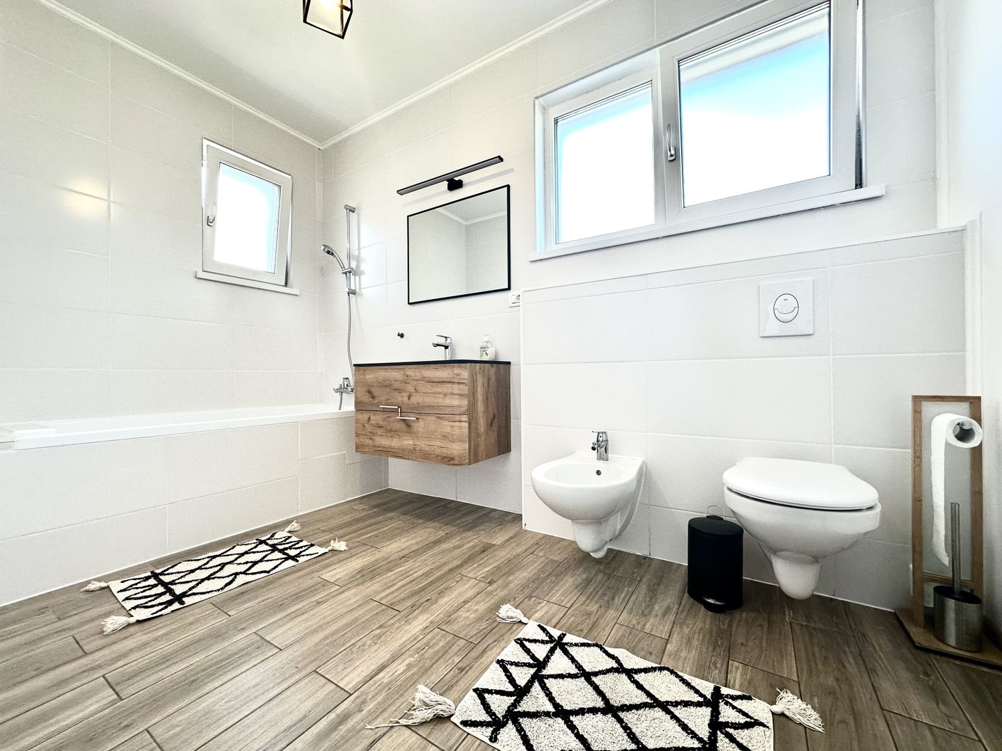 Casa cu 4 dormitoare și sala fitness - Dumbravita IKEA - Poză 33