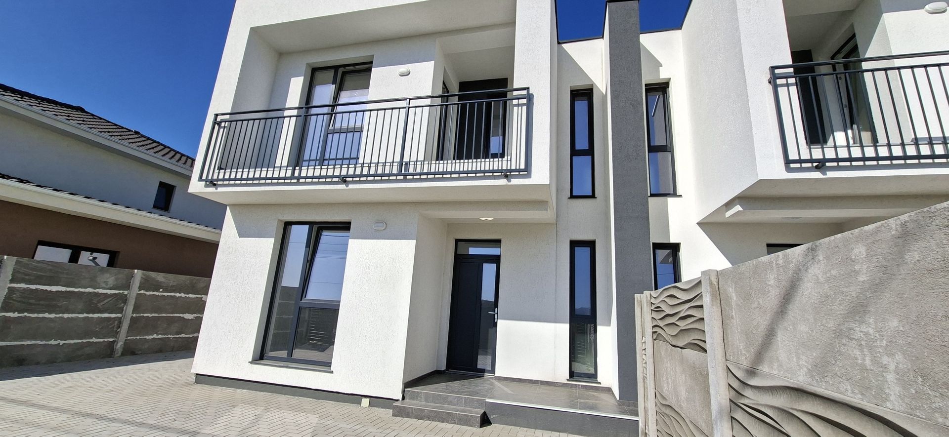 Duplex finalizat la cheie cu 5 camere - Poză 1