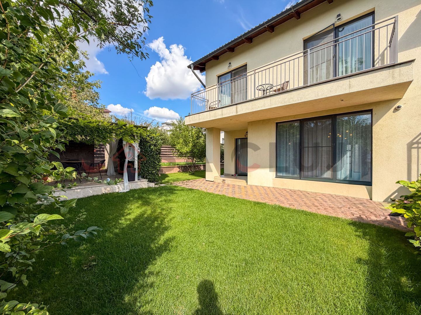 CASA 4 CAMERE | DAMBUL ROTUND | 112 MP UTILI | 362 MP TEREN - Poză 1