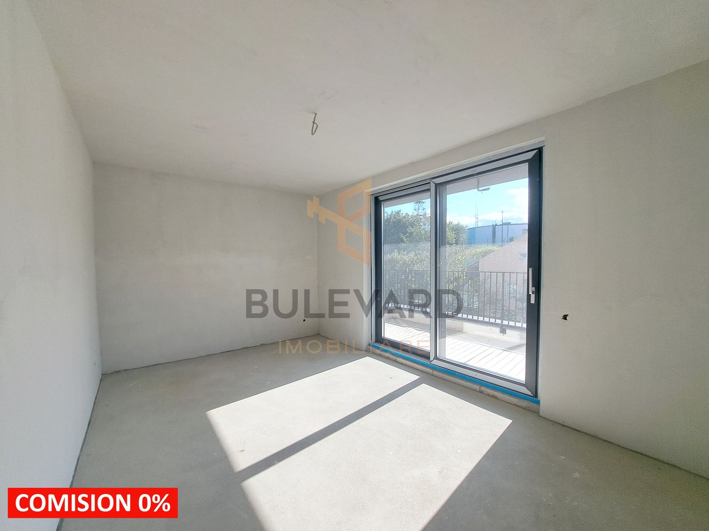 Penthouse 150 mp utili+ terase 200 mp+ 2 parcari subterane +curte 120 mp - Poză 3