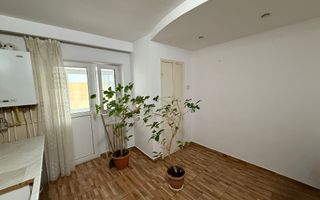 Vânzare apartament 3 camere decomandat, Zona Curcubeului - Poză 6
