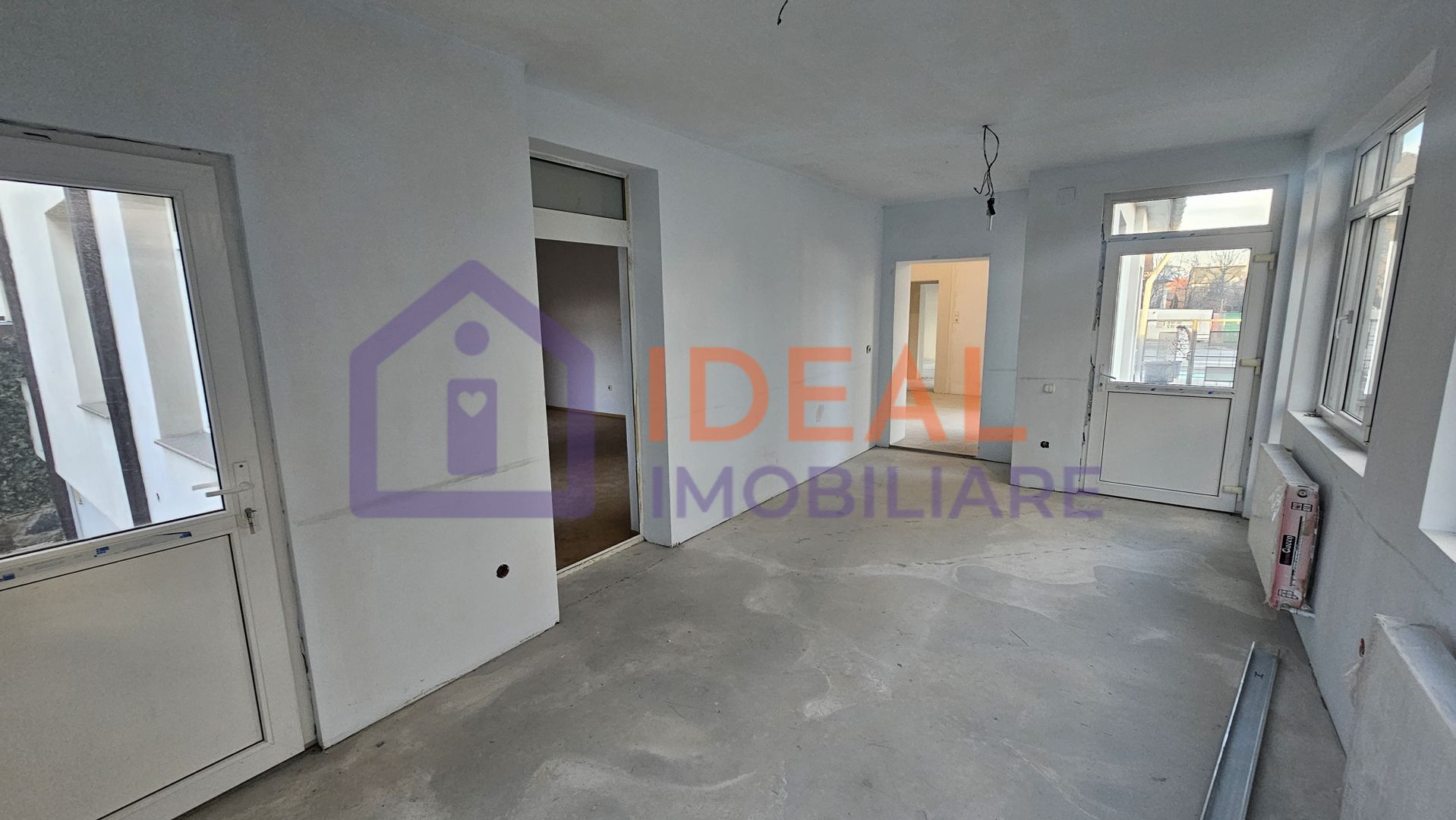 Spatiu Comercial cu vitrina la strada, Calea Dumbravii - Poză 9