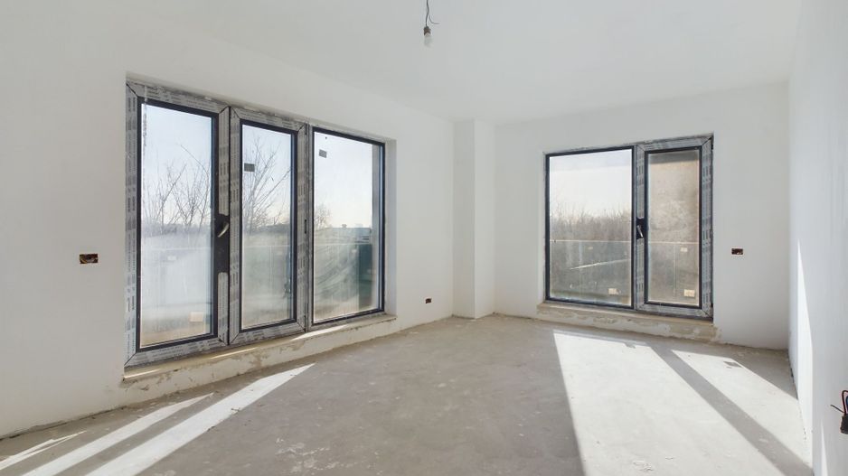 Apartament cu trei camere, Vatra Noua - Poză 1