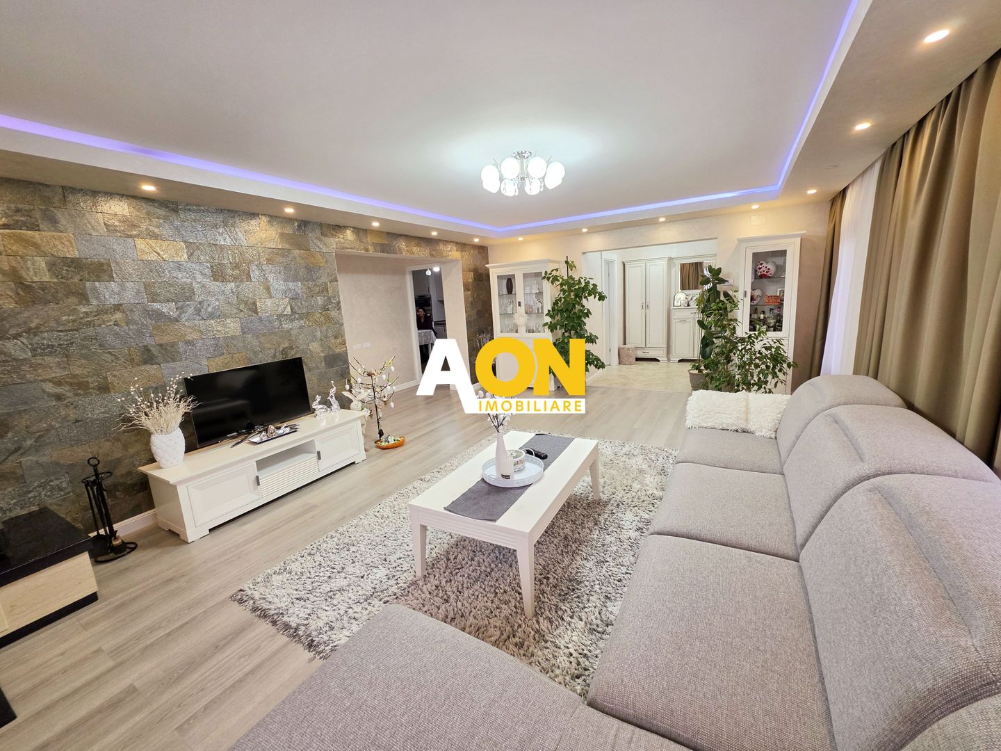 Casă 6 camere, S+P+M, mobilată, utilată, 605 mp teren, Micesti - Poză 6