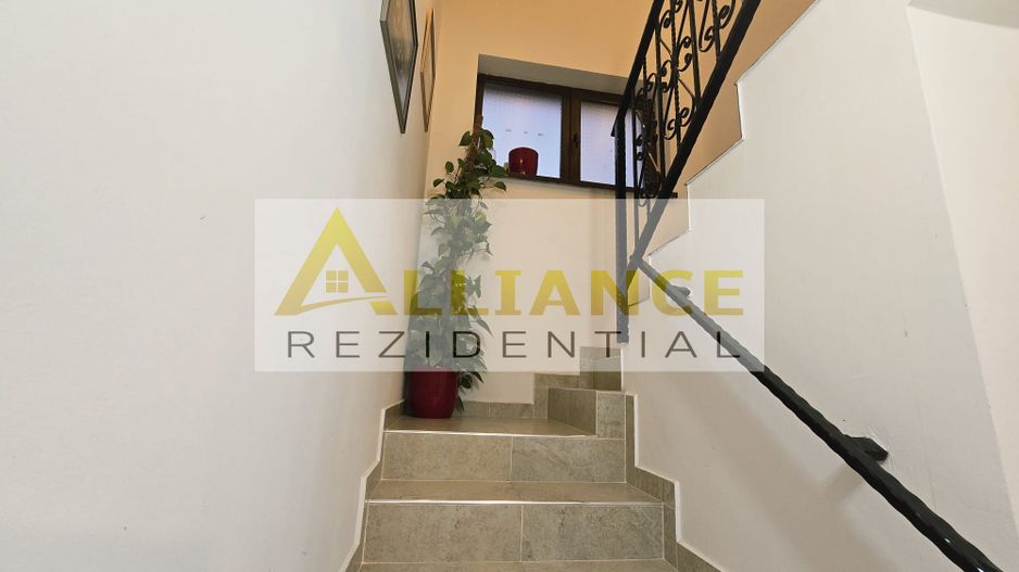 Casa Individuala - 5 camere - 2 bai - 385mp teren - Poză 18