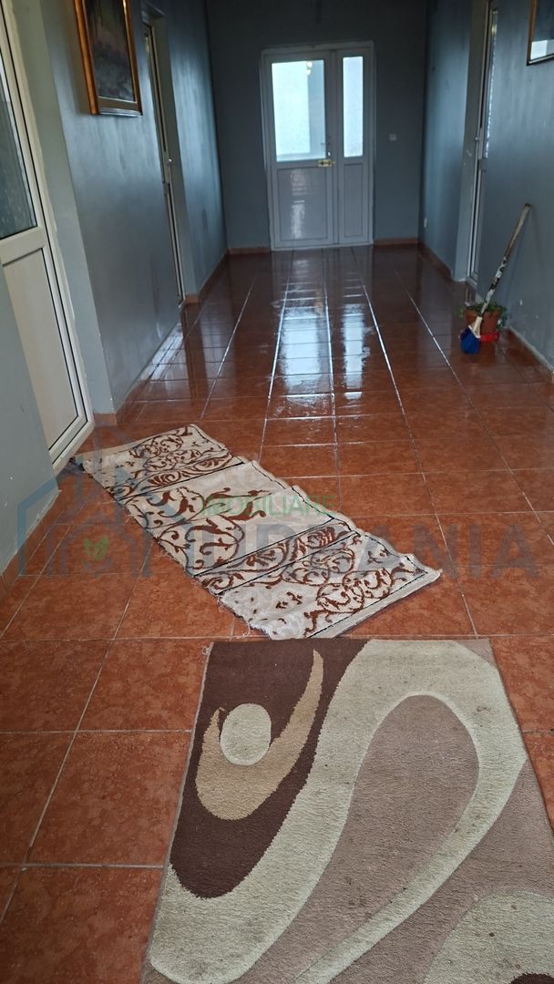 Casă de închiriat pe termen lung în Măcărești, 3 camere, curte 0.5 ha - Poză 7