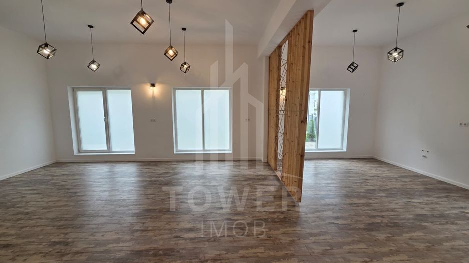 Spațiu de birou cu terasa de 80 mp de vânzare în Șelimbăr . - Poză 4