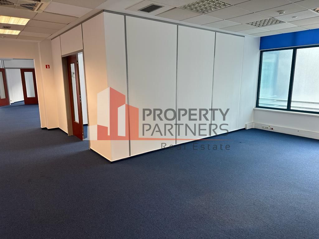 Cladire speciala pentru investitie, Ultracentral! - Poză 14