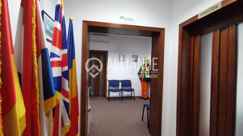 CENTRU (Cod 01) - Unicat, pe Bdul Mamaia cladire de birouri! - Poză 6