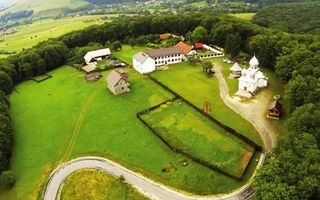 Teren intravilan Marcus,jud Covasna - Poză 6