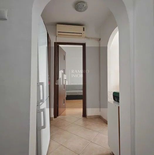 Apartament 2 camere, decomandat, Nitu Vasile/P-ta Sudului, curat - Poză 5