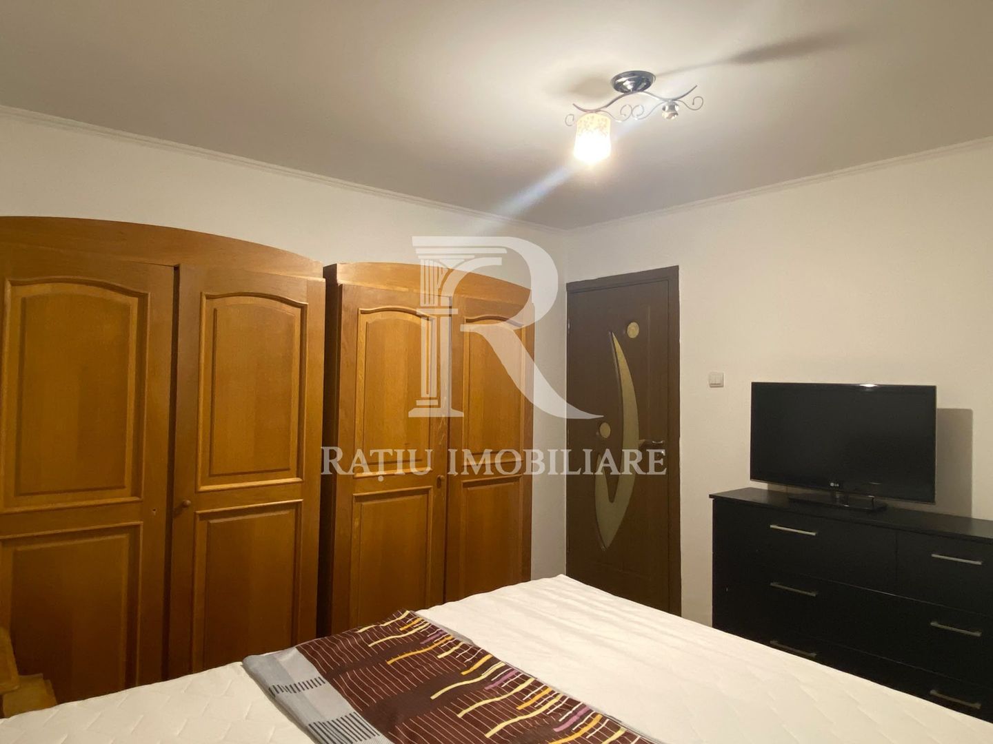 Apartament 3 camere | Bulevardul Stefan Cel Mare | Oradea - Poză 13