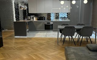 De inchiriat apartament 2 camere, central - LUX, zona The office - Poză 4