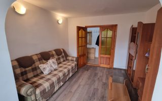 🏡 Apartament 2 camere decomandat de închiriat – Zonă Centrală 🔑 - Poză 3