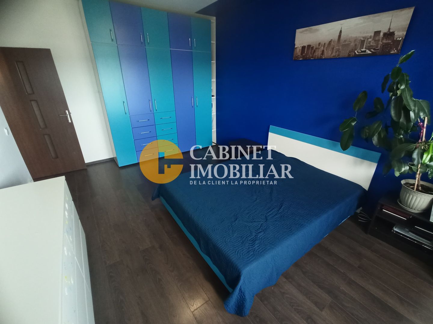 2 CAMERE SPATIOASE - 72 MP - LOC DE PARCARE - COMPLEX BROWN - Poză 3