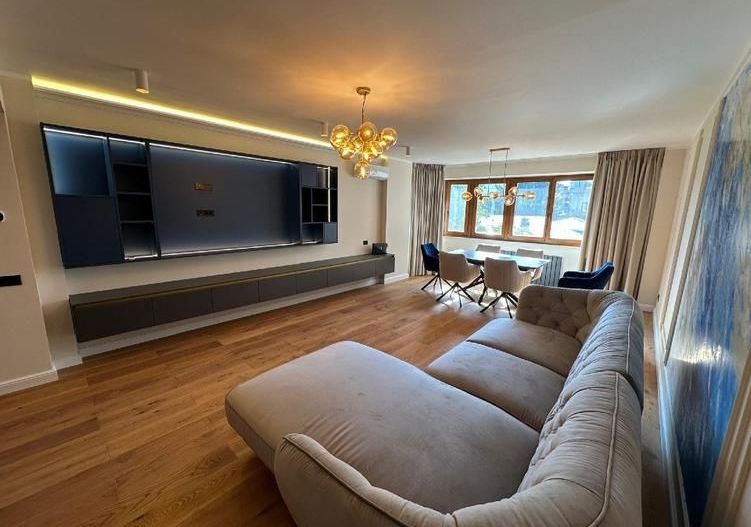 Piața Charles de Gaulle | Apartament 4 camere - Poză 3