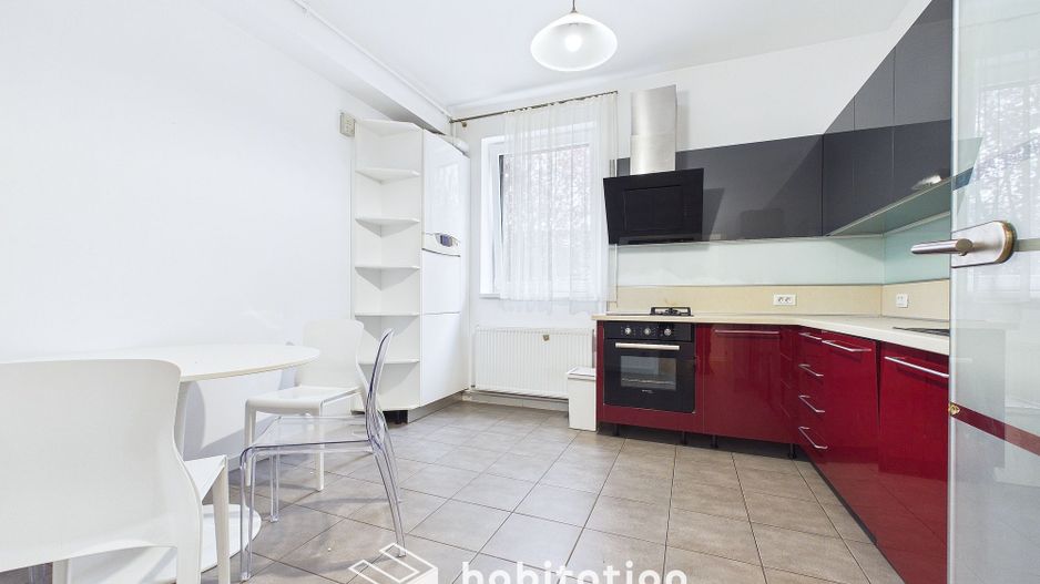 Confort de casă, spațiu generos – apartament premium în Dumbrăvița - Poză 9