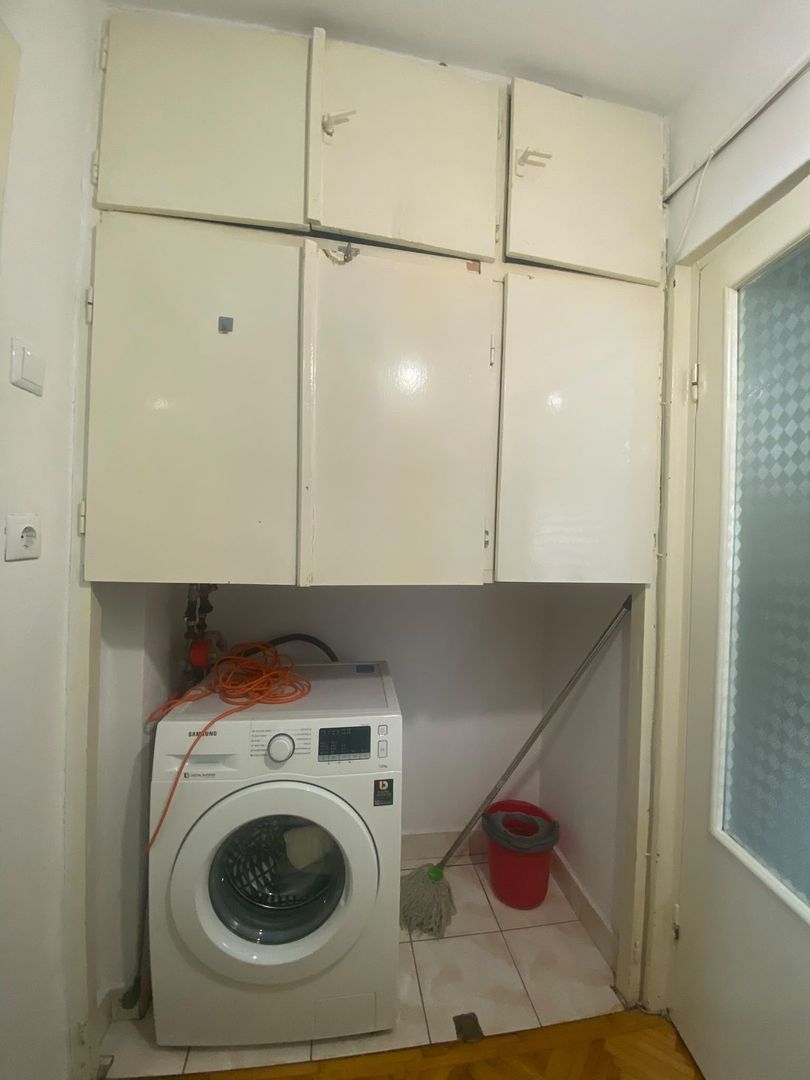 Apartament 3 camera de vânzare in zona Rogerius, Oradea - Poză 9