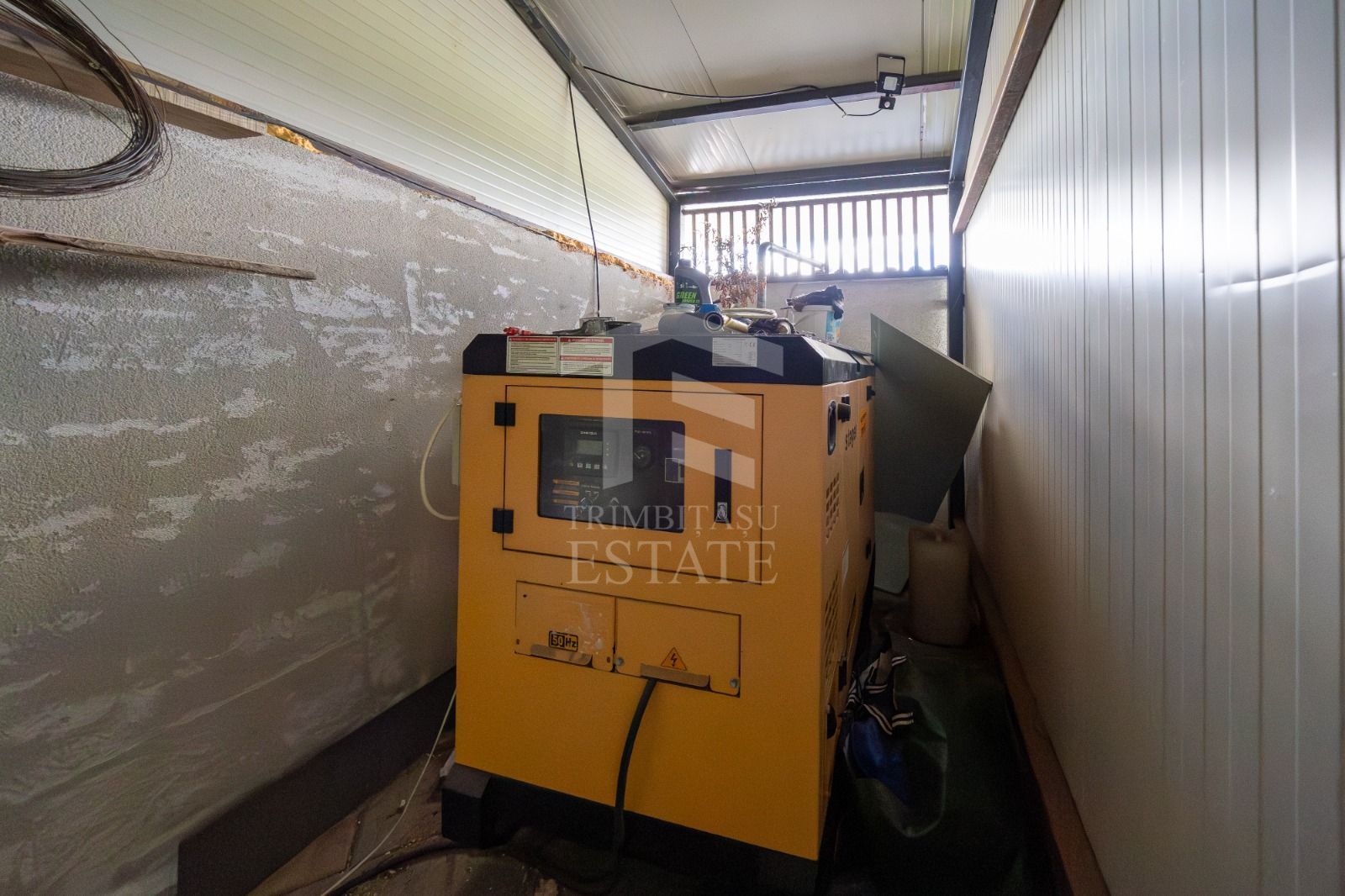 Sanpetru ,Subcetate-Casa 4 camere,3 bai+480 mp teren - Poză 27