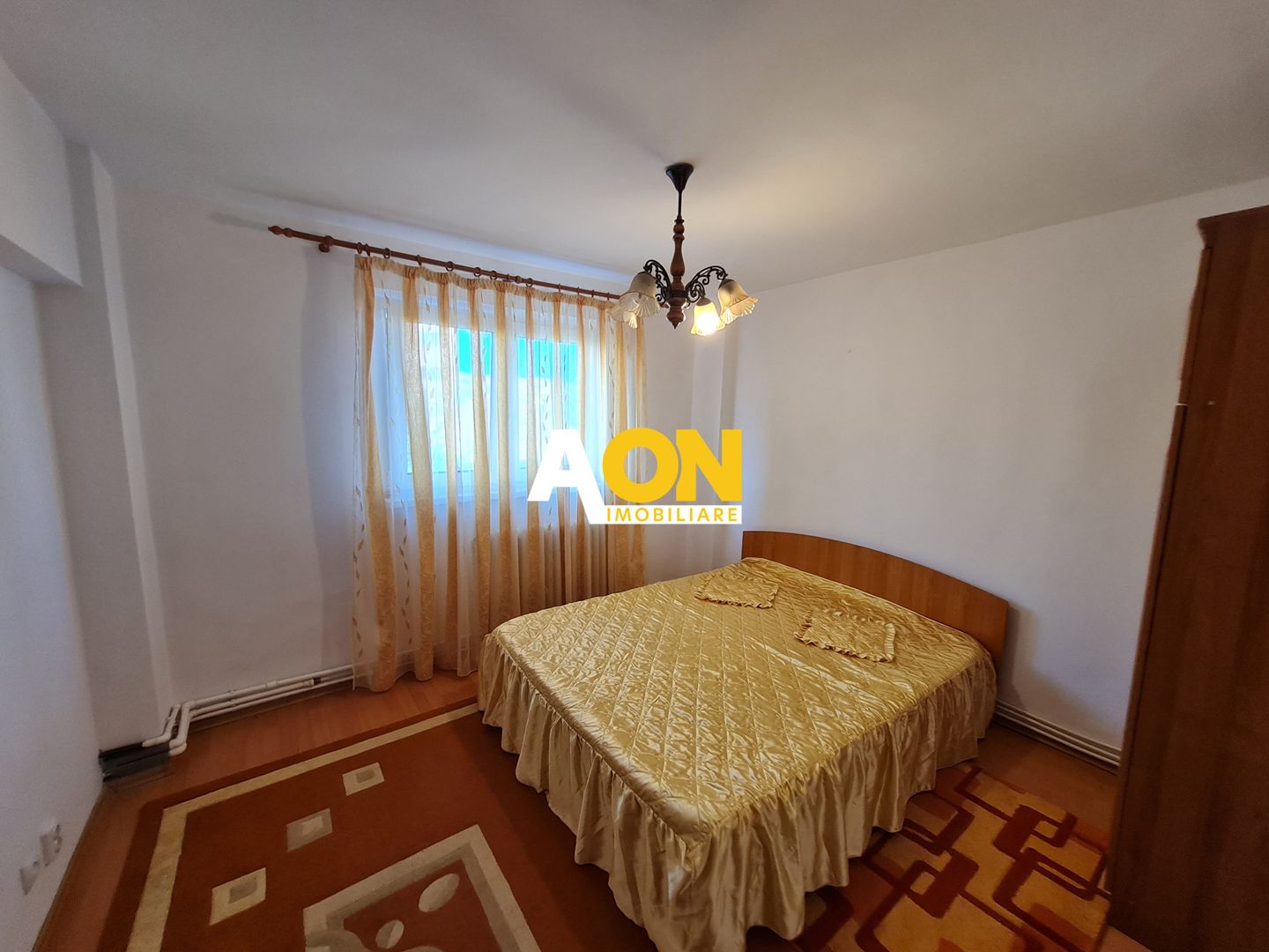 Apartament 3 Camere, Etaj 1, Decomandat, 63 mp, Zona Cetate - Poză 7