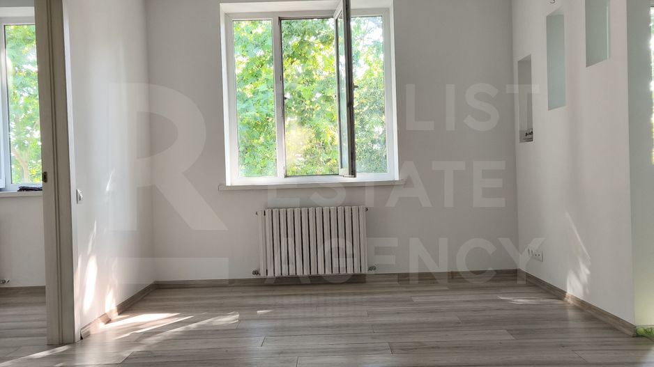 Vânzare, apartament, 3 camere, str. Tudor Vladimirescu, Bălți - Poză 1