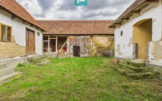 Casă cu 4 camere în Buhani, Dezna - Poză 24