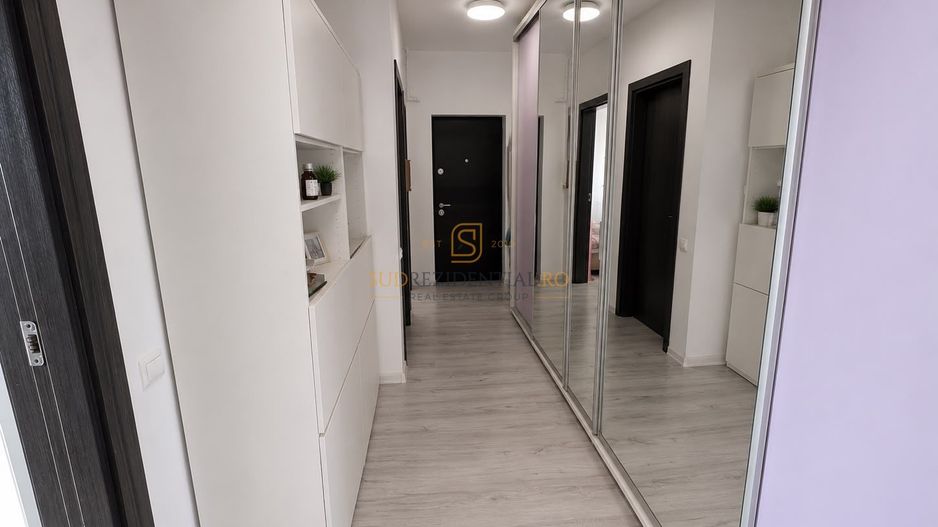 Apartament 2 camere de vanzare, decomandat, acces facil la metrou - Poză 5