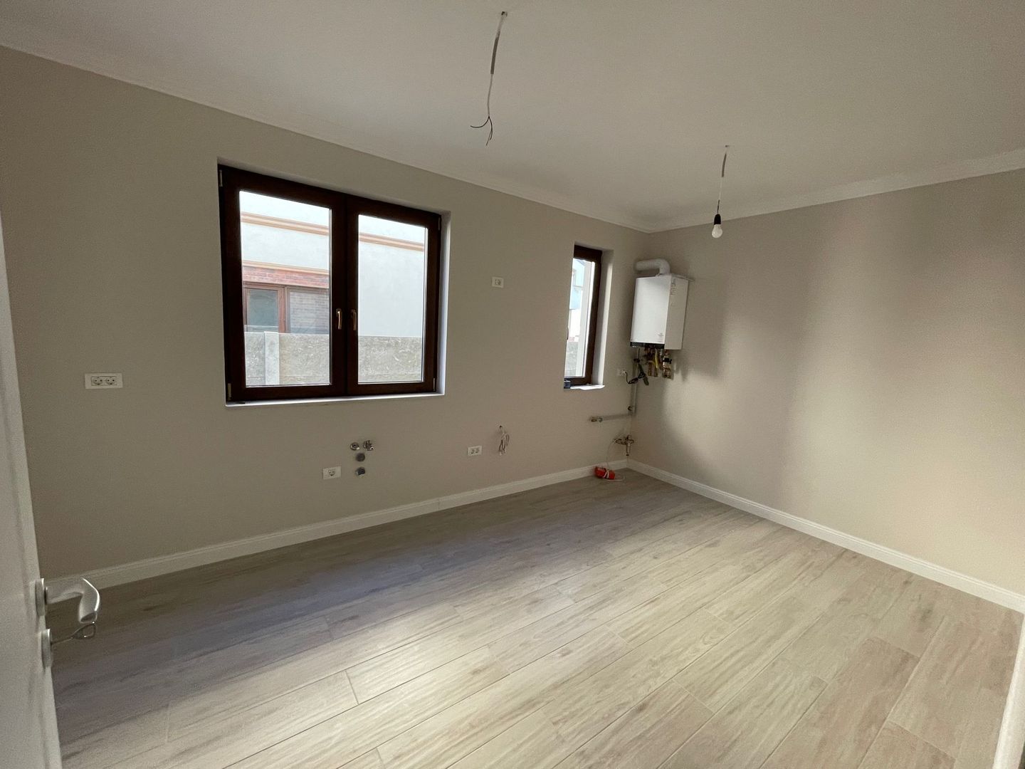 Duplex cu carport Dumbravita - IKEA - Poză 24