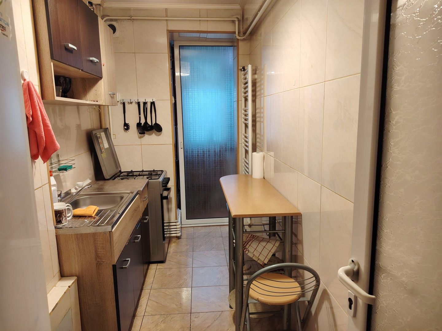 Inchiriez apartament 2 camere Micro21. - Poză 3