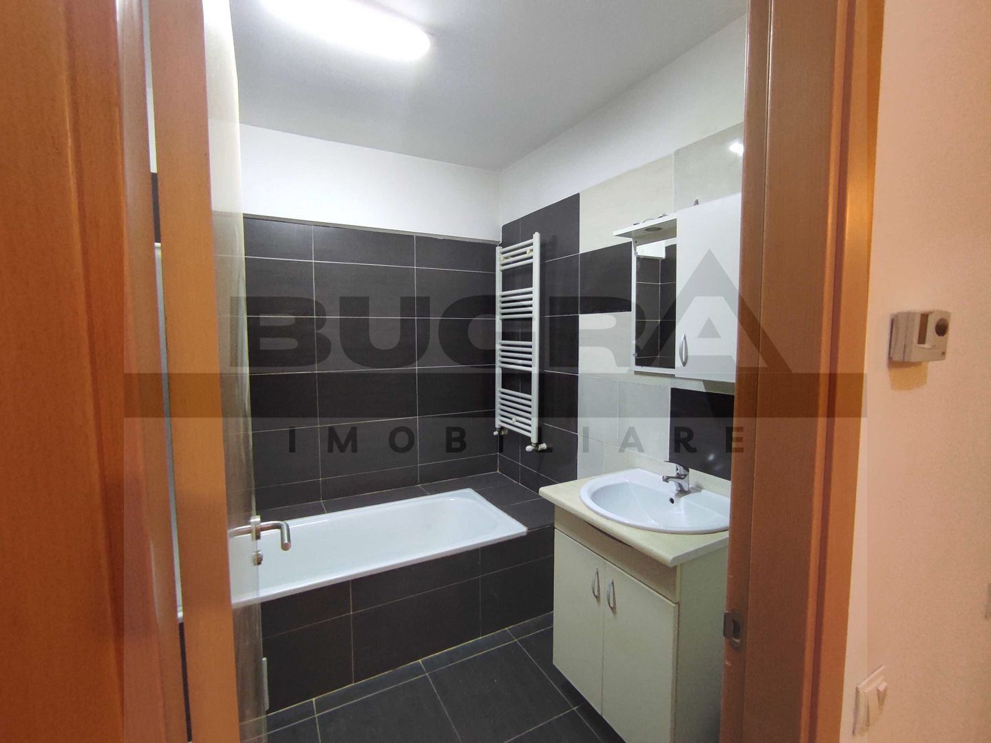 Apartament de 2 camere, modern, 44mp, parcare, zona Iulius Mall - Poză 7