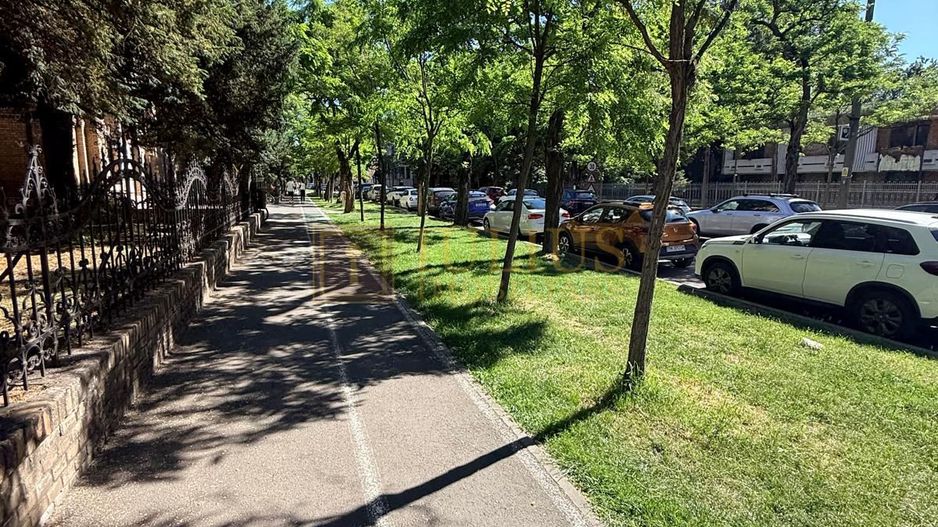 2 camere| vis a vis de Liceul Loga| zona superba, linistita| centrala proprie| - Poză 15