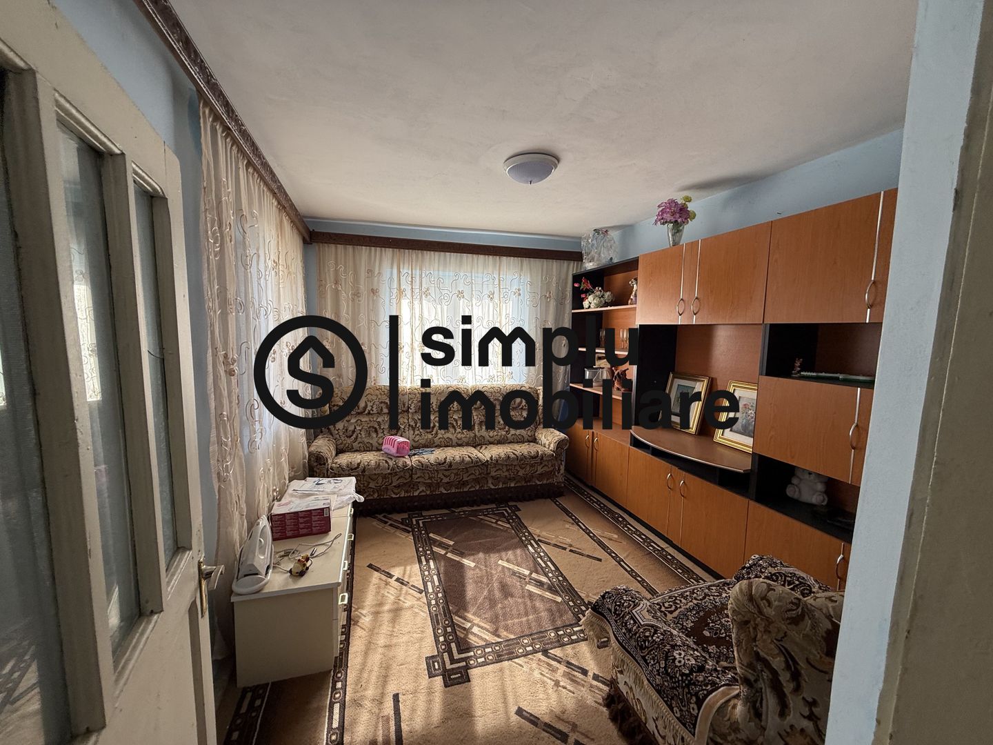 Casa + Teren 1676 Strada Principala Malul Mare - Poză 1