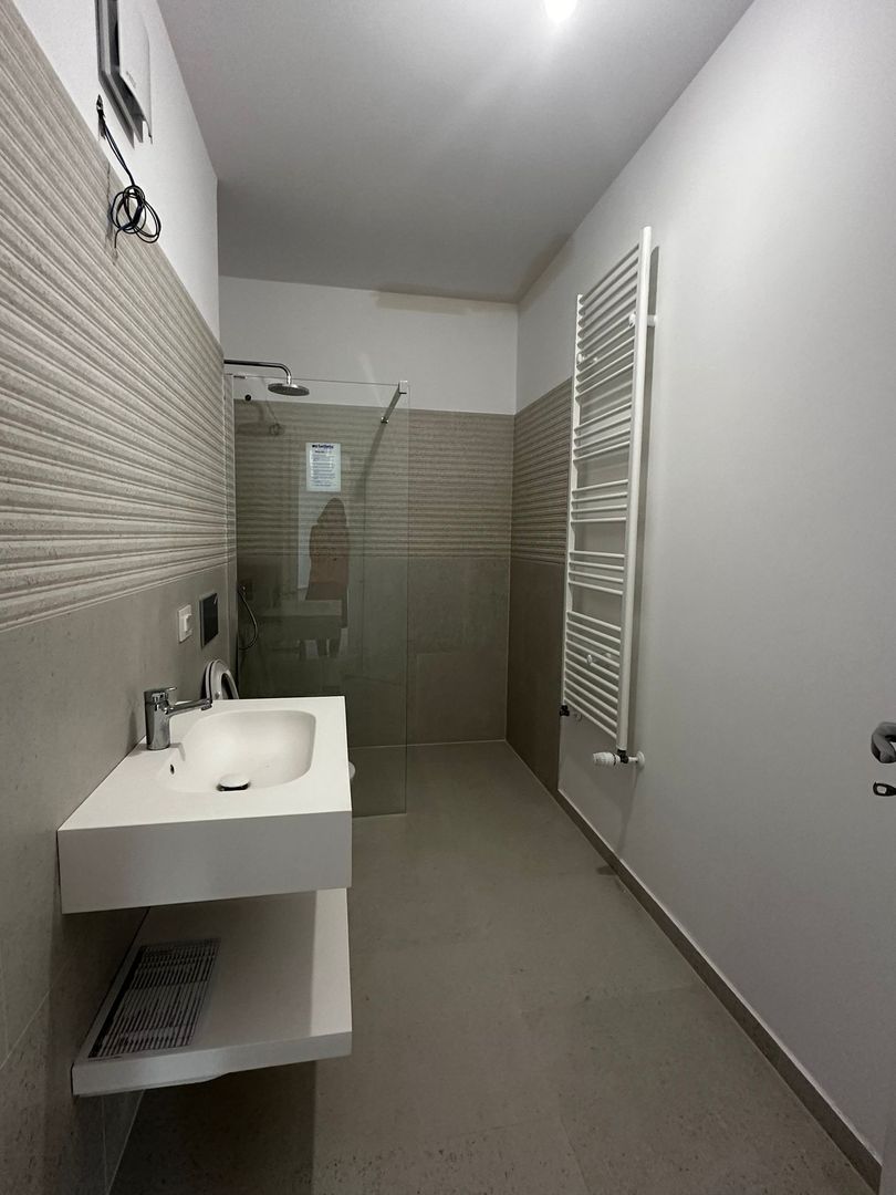 New apartment 2 bedrooms  with underground parking - Poză 15