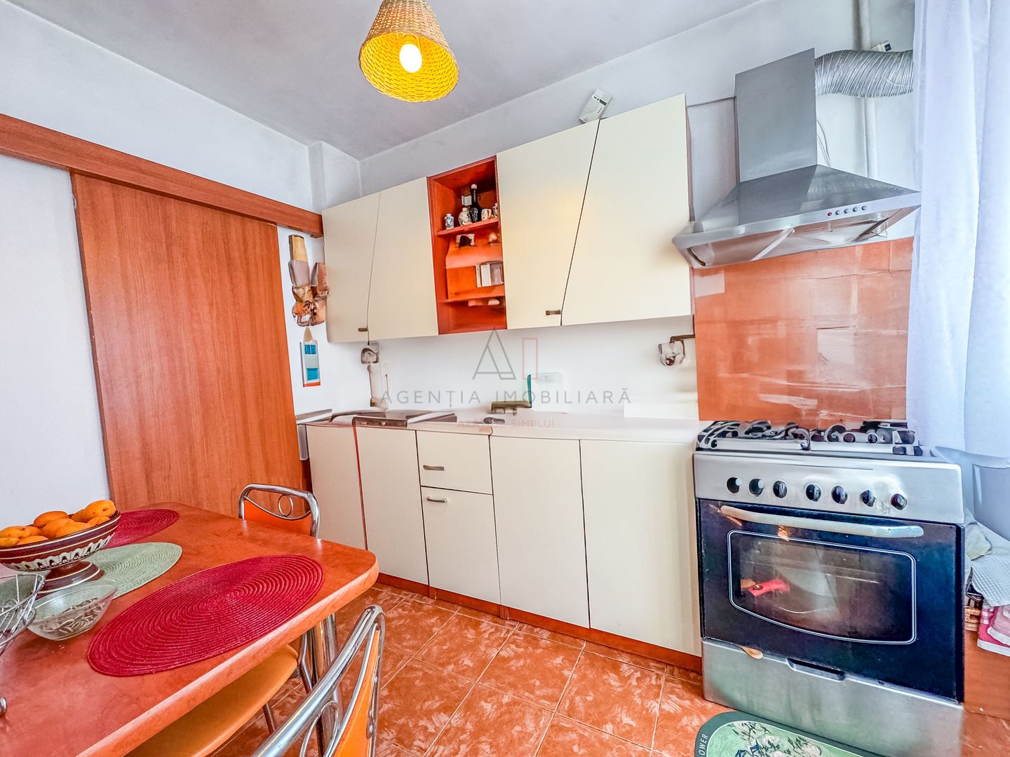 2 Camere Vatra Luminoasa -Zona Premium - Poză 6